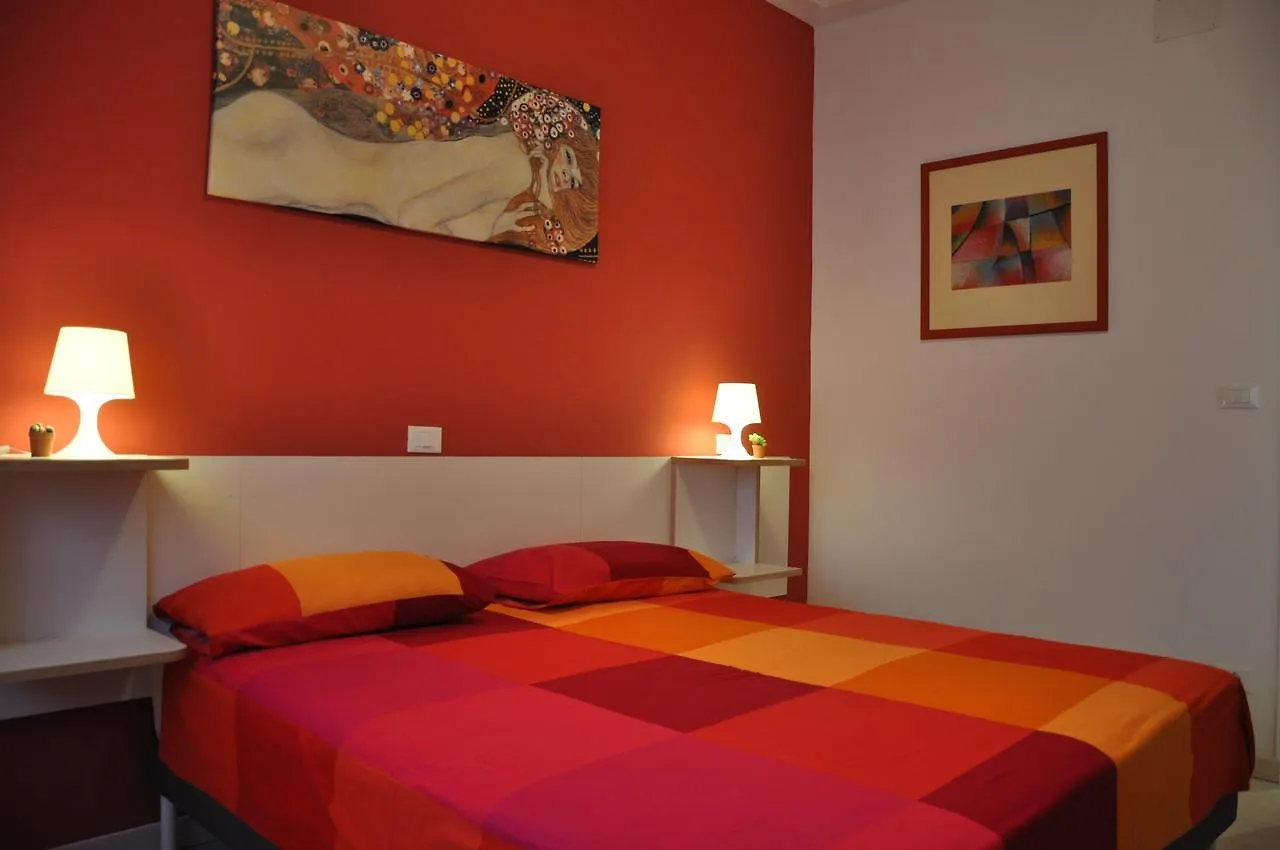Alojamento de Acomodação e Pequeno-almoço B&B Livinghouse Roma